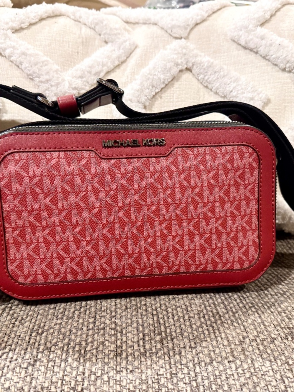 Michael Kors Cooper Camera bag